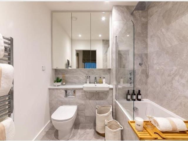 Studio for rent in Chalk Farm, Primrose Hill