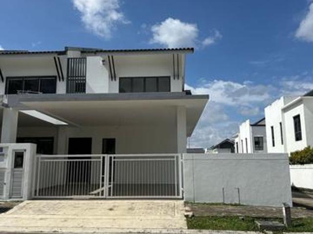 Terraced House for sale in Sendayan Village, Negeri Sembilan