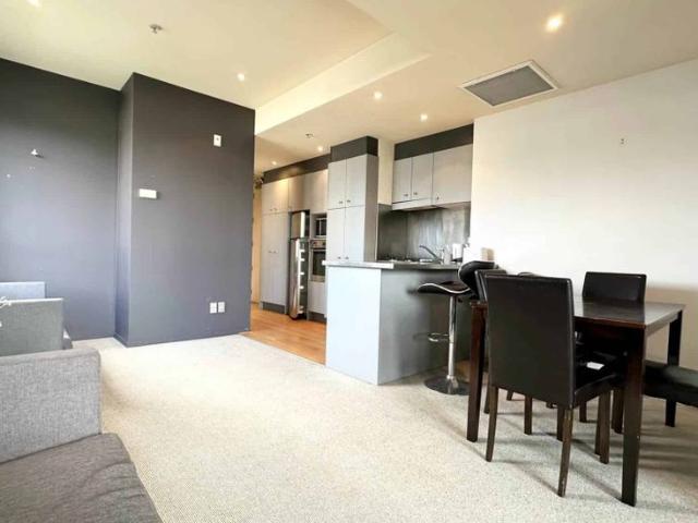 Apartment for rent in Mechanics Bay, Auckland