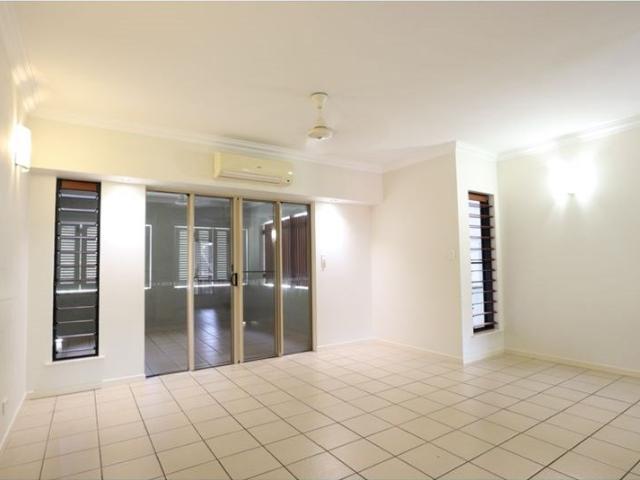 Apartment for rent in Kewarra Beach, Queensland