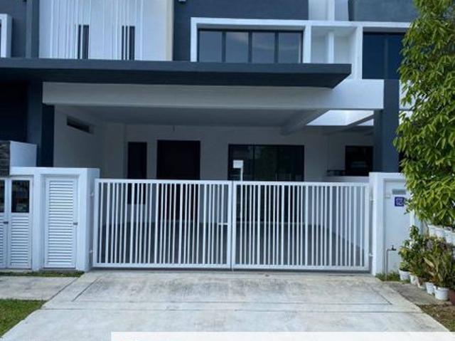 House for sale in Sendayan Village, Negeri Sembilan