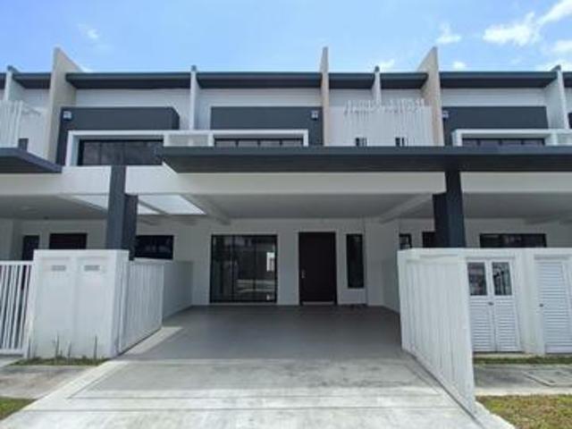 Terraced House for sale in Sendayan Village, Negeri Sembilan