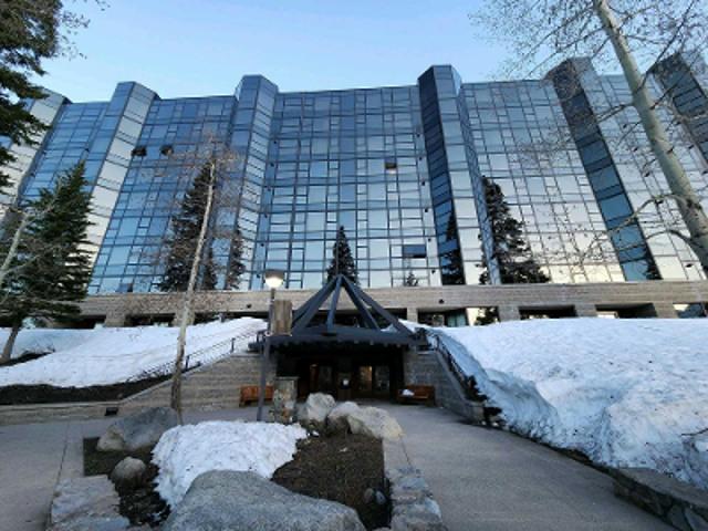 Condo for sale in Olympic Valley, California