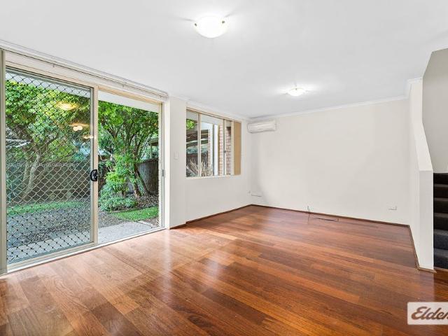 Townhouse for rent in Sutherland, New South Wales