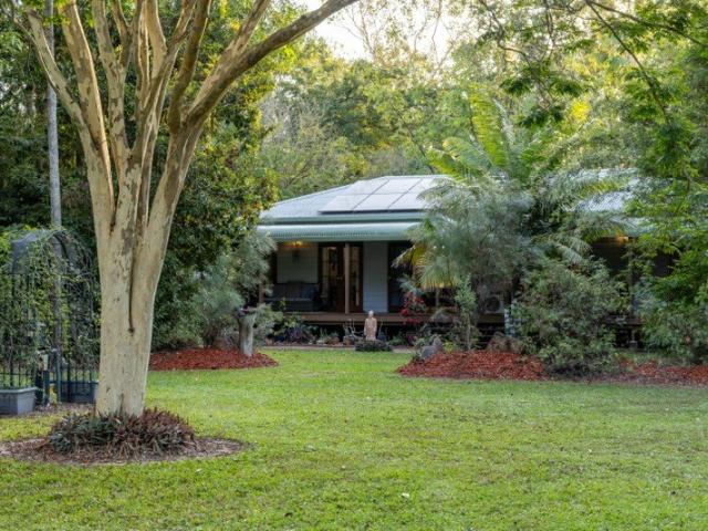 Cottage for sale in Bluewater Park, Queensland