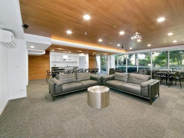 Apartment for rent in Toombul, Queensland