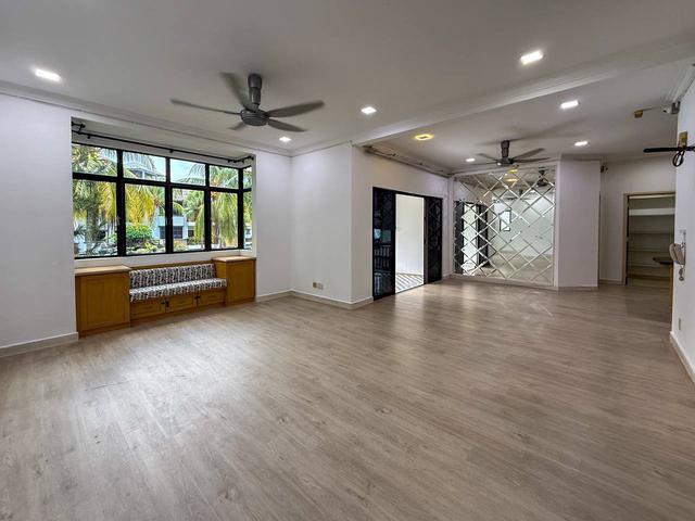 Apartment for sale in Tanjong Sepat, Selangor