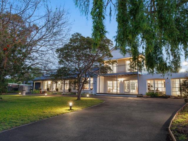 House for sale in Mount Eliza, Melbourne