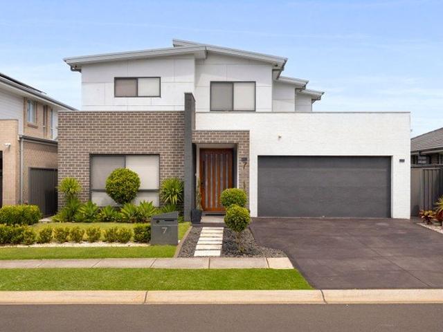 House for sale in Spring Farm, Sydney