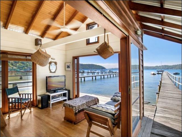 House for rent in Scotland Island, New South Wales