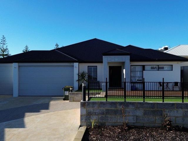 House for sale in Parklands, Western Australia
