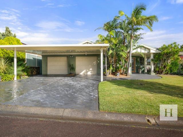 House for sale in Lake Haven, New South Wales