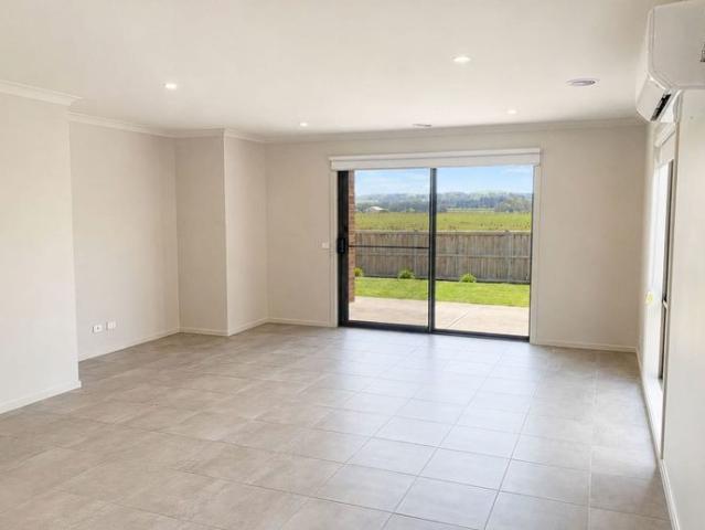 House for rent in Beveridge, Victoria