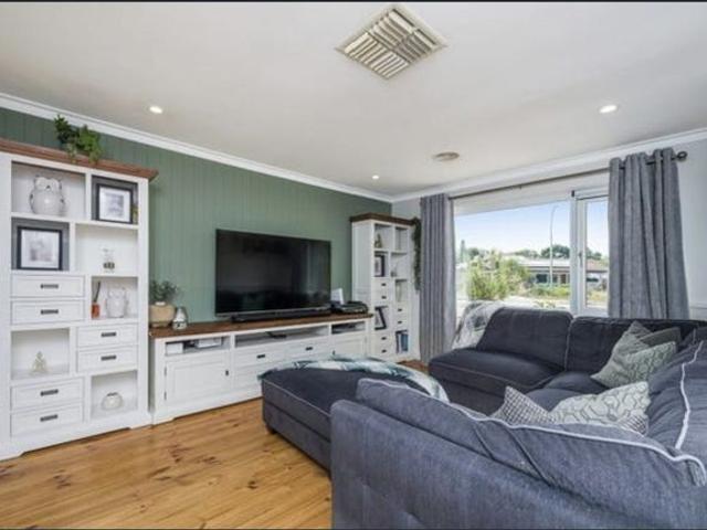 House for rent in Ballajura, City of Swan