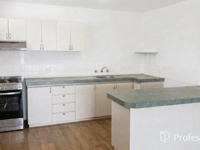 Apartment for rent in Orelia, Western Australia