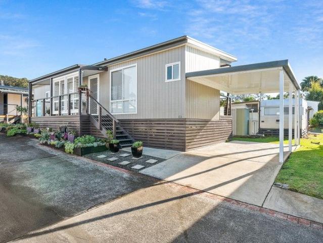 Villa for sale in Shoalhaven Heads, New South Wales