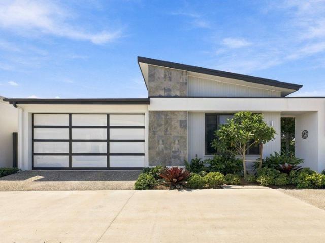 Villa for sale in Burpengary East, Greater Brisbane