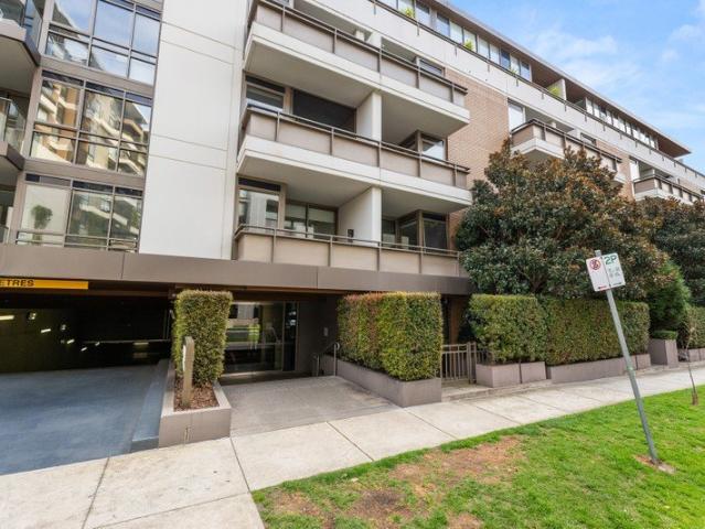 Apartment for sale in Caulfield North, Melbourne