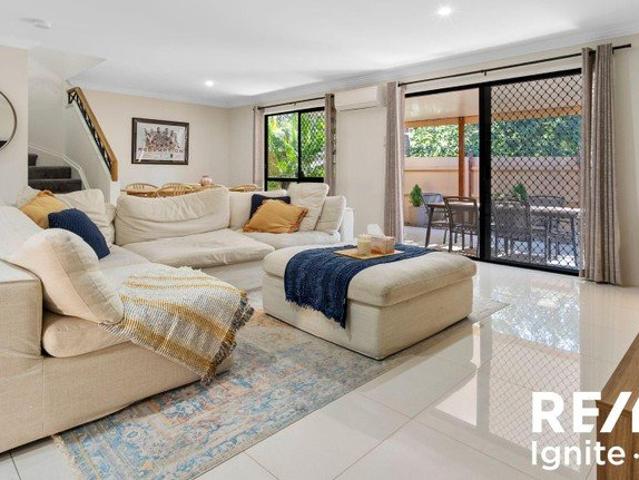 Townhouse for sale in Toombul, Queensland