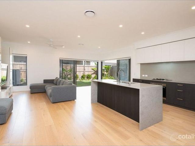 Townhouse for rent in Fernbrook, Queensland