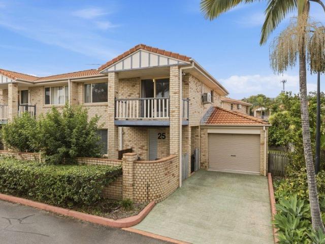 Townhouse for sale in Toombul, Queensland