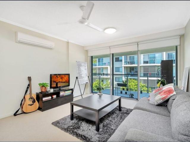 Apartment for rent in Sphere Serviced Residences, Gold Coast City