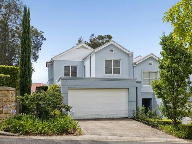 Townhouse for sale in Sydney, New South Wales