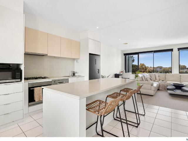 Townhouse for sale in Torquay, Victoria