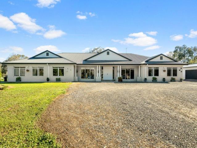 House for sale in Hesse, Victoria