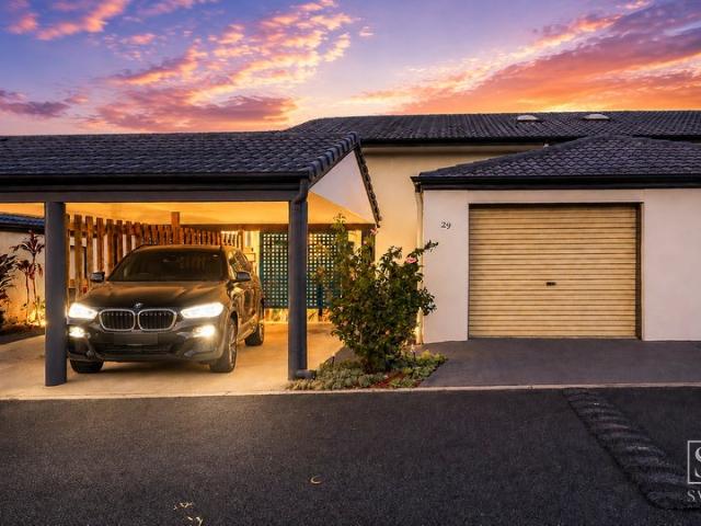 Townhouse for sale in Toombul, Queensland