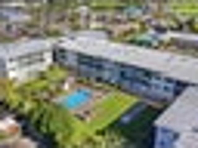 Apartment for sale in Whangaparaoa