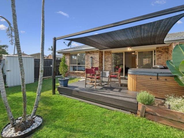 Apartment for sale in Kings Creek, Queensland