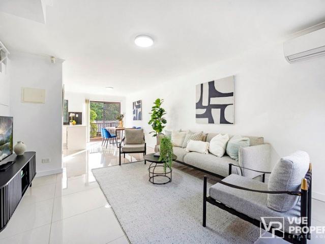 Townhouse for sale in Sydney, New South Wales