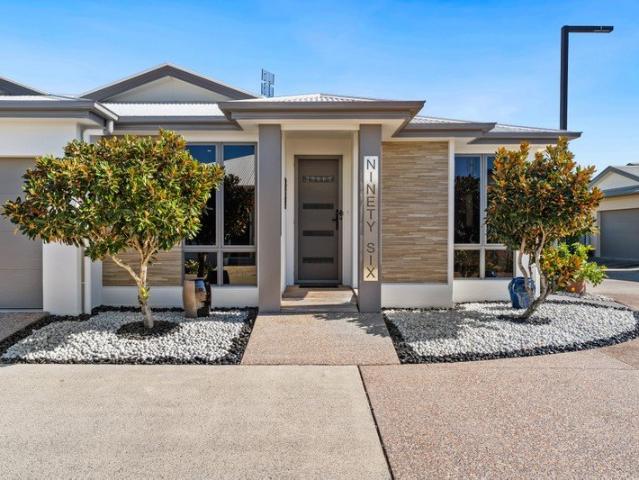Apartment for sale in Kings Creek, Queensland