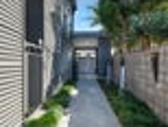 House for sale in Paremoremo