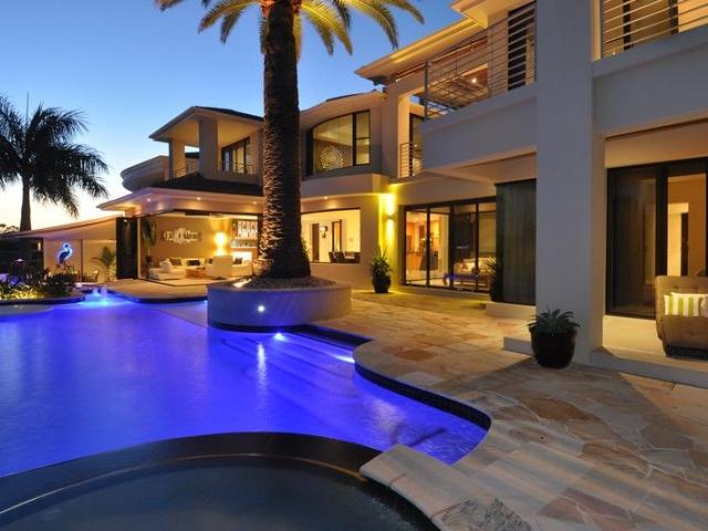 House for sale in Sanctuary Cove
