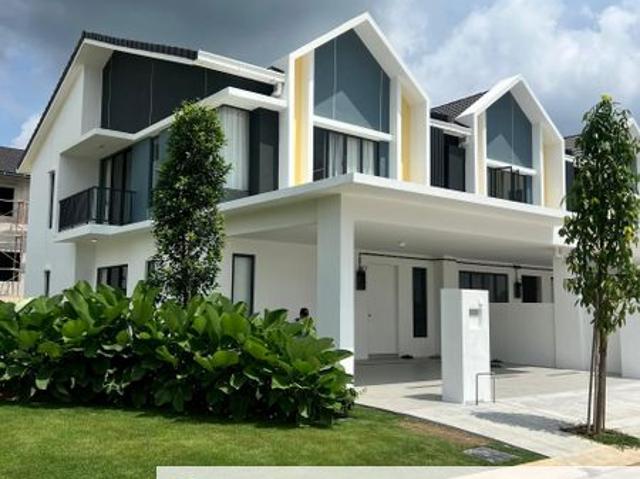 House for sale in Sendayan Village, Negeri Sembilan