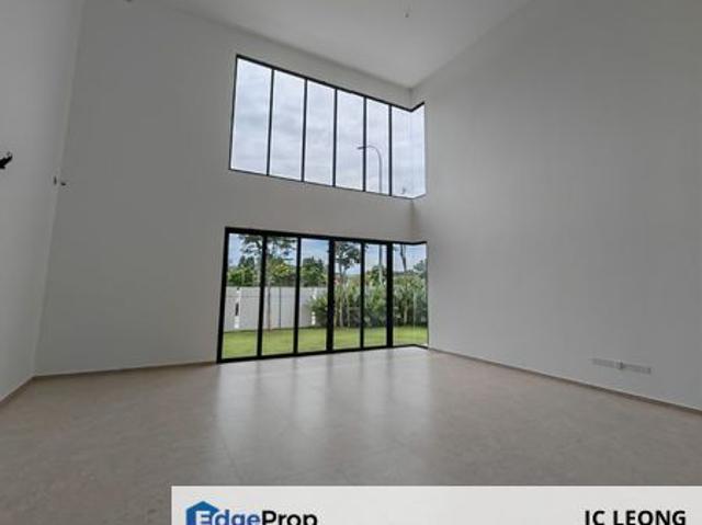 House for sale in Sendayan Village, Negeri Sembilan