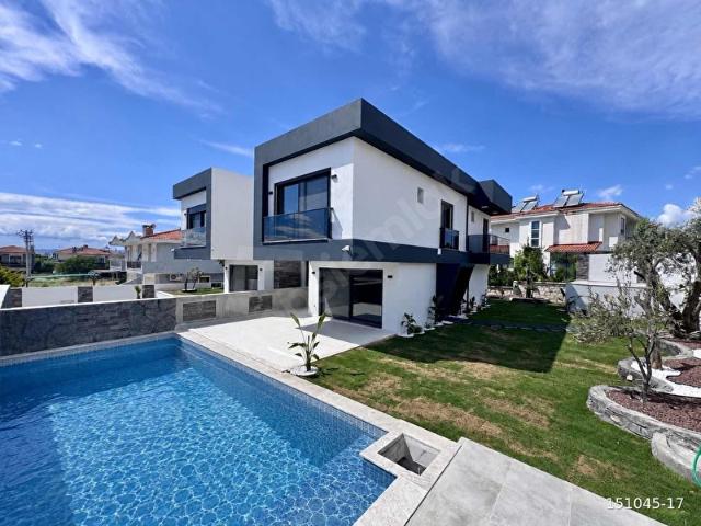 Çeşme, İzmir içerisinde satılık Villa