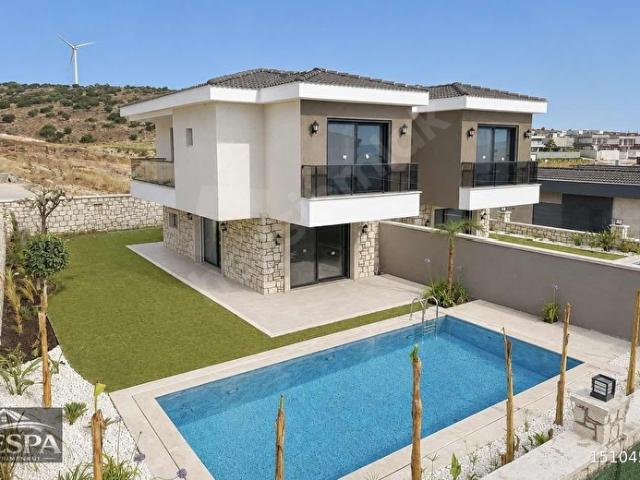 Çeşme, İzmir içerisinde satılık Villa