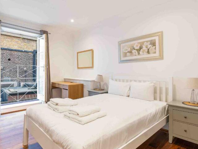 Apartment for rent in Covent Garden, Victoria