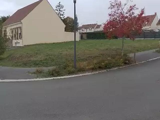 Terrain vente à Compiègne, Ressons-sur-matz