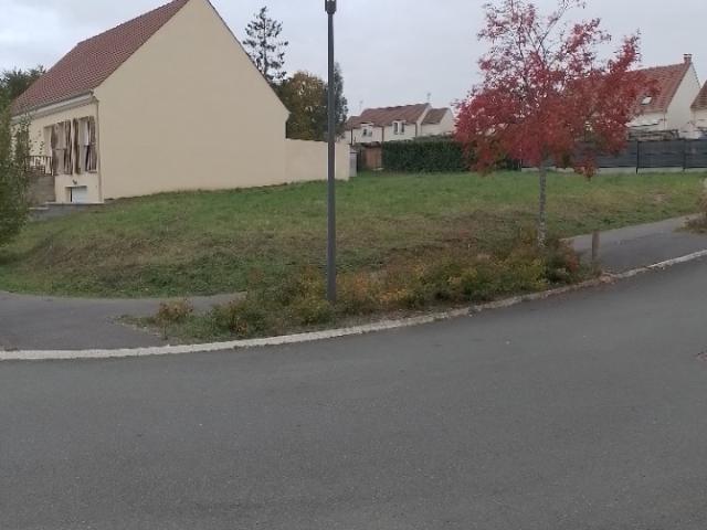 Terrain vente à Compiègne, Ressons-sur-matz