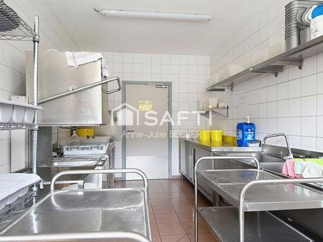 Local Commercial vente à Sarreguemines, Wittring
