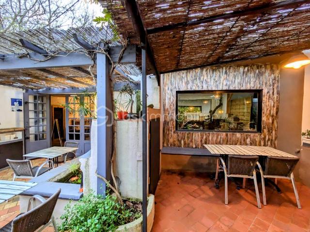 Local Commercial vente à Arrondissement de Draguignan, Salernes