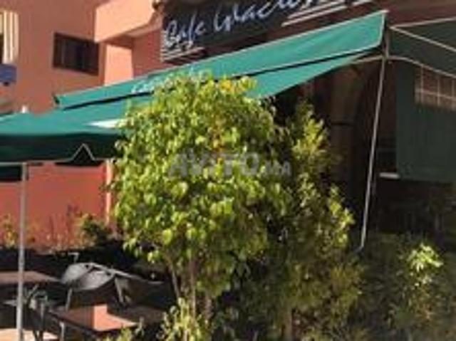 Local commercial vente à L'Oriental