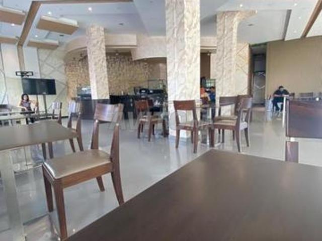 Local commercial location à Anfa, Gharb-Chrarda-Beni Hssen