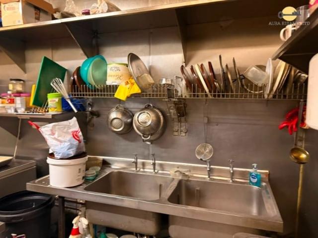 Commercial for rent in Dunstable, Bedfordshire