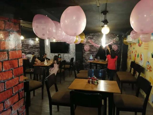 Commercial for rent in پی ای سی ایچ ایس بلاک 2, کراچی ڈویژن