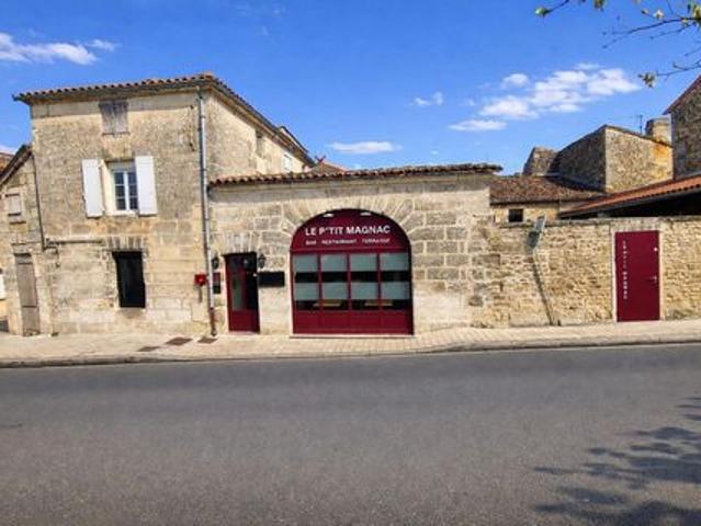 Local Commercial vente à Angoulême, Magnac-sur-touvre
